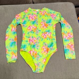 Like new long sleeve bathing suit